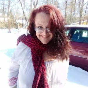 Meet your Posher, Lori
